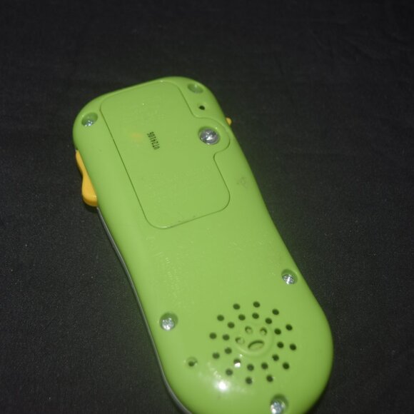 LeapFrog Channel Fun Learning Remote - Picture 3 of 3